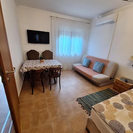 Ozon Apartment