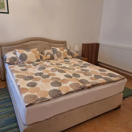 Ozon Apartment